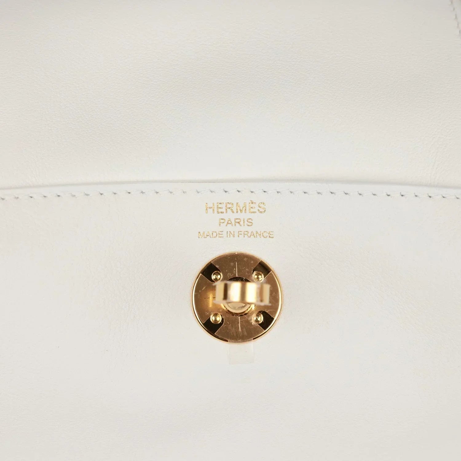 Hermès | Mini Lindy White Swift - Free & Fast UAE Shipping