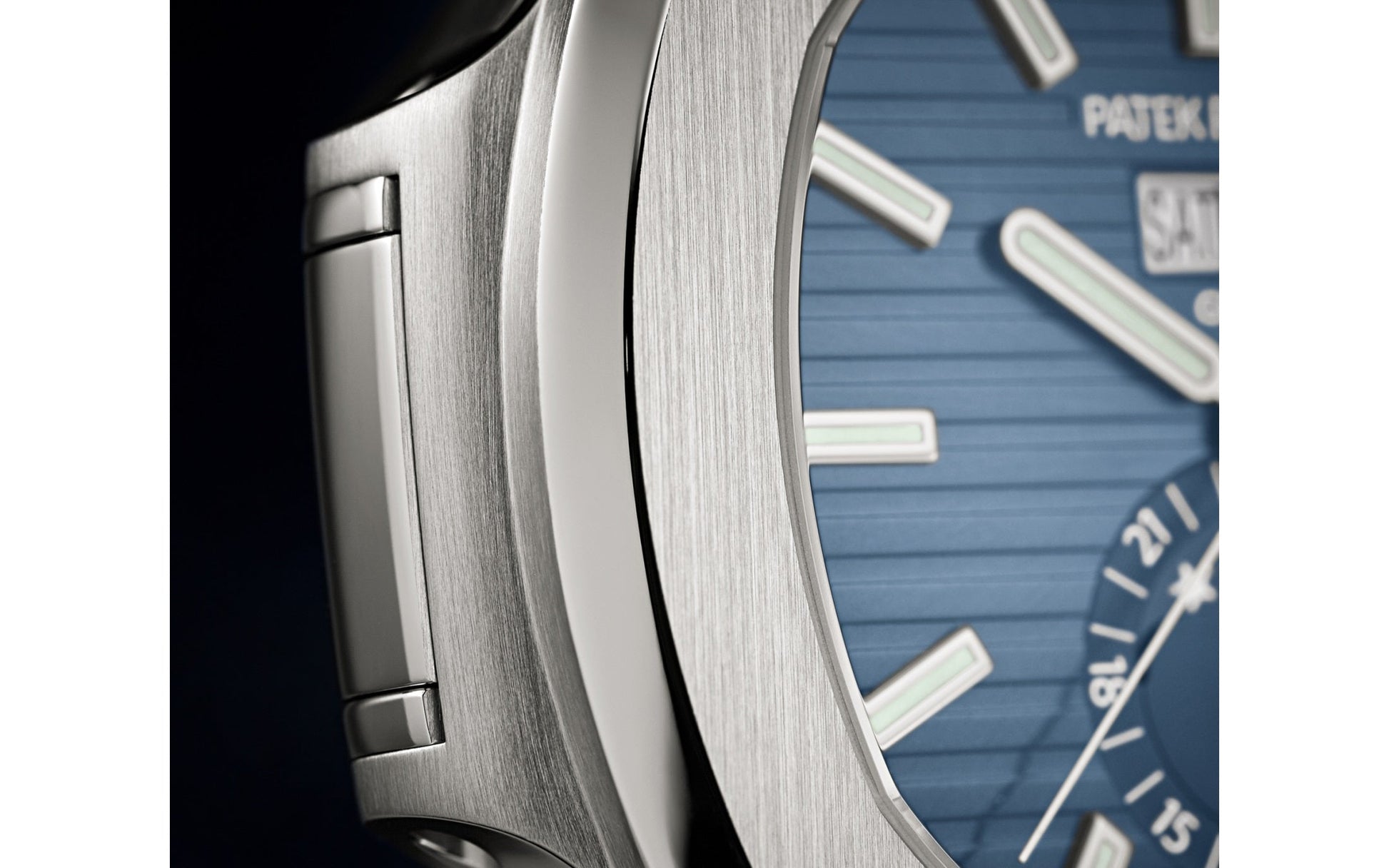 Patek Philippe | Nautilus Annual Calendar, Blue Dial - Free & Fast UAE Shipping