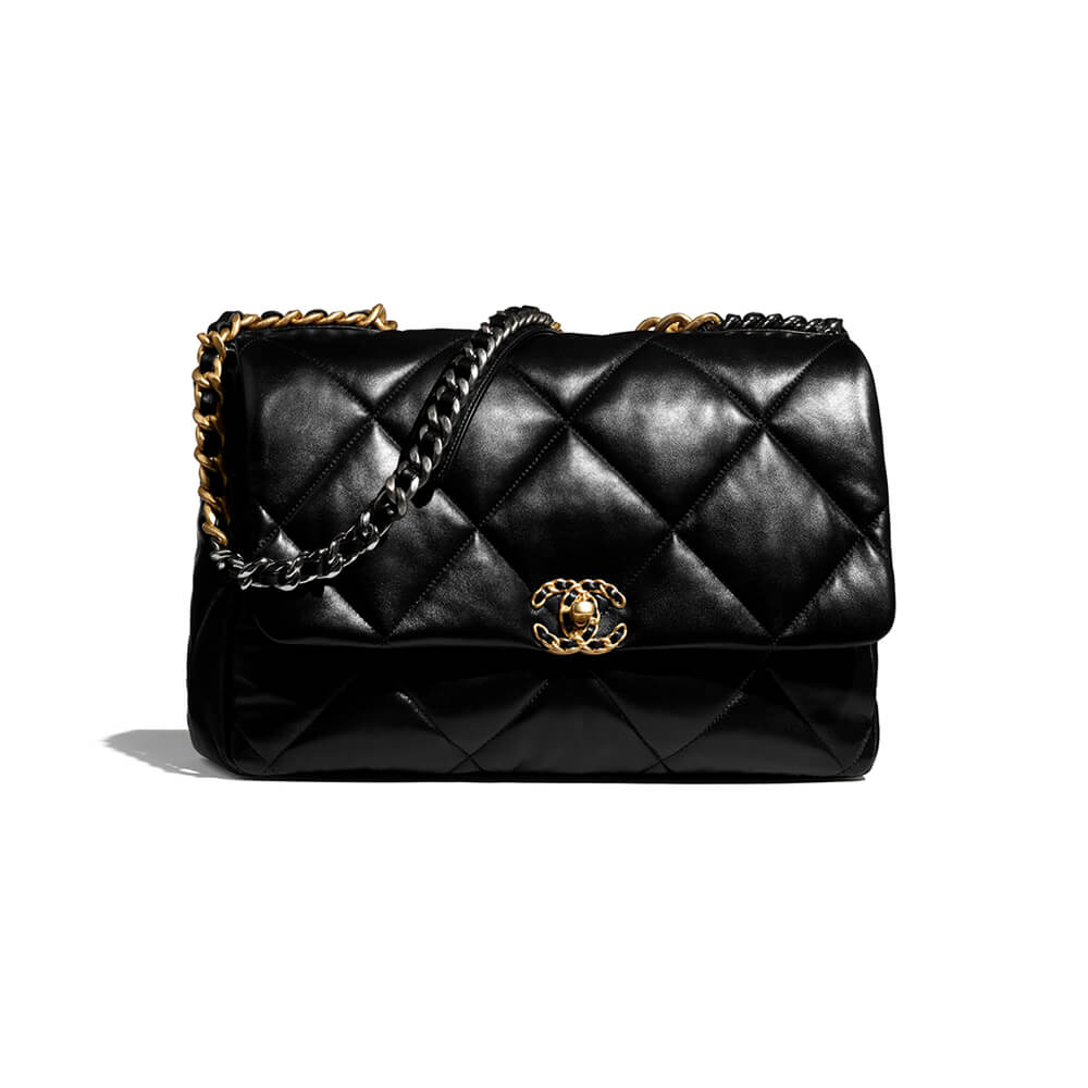 Chanel | 19 Maxi Handbag - Free & Fast UAE Shipping