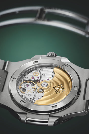 Patek Philippe | Nautilus - Free & Fast UAE Shipping