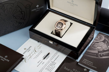 Patek Philippe | Nautilus - Free & Fast UAE Shipping